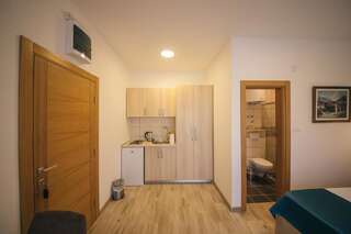 Апартаменты Apartments Vojislav Вирпазар Апартаменты-студио-4